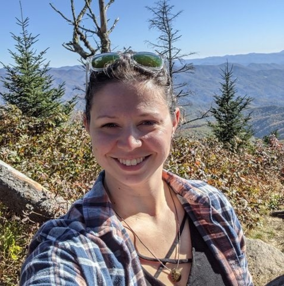 Meet your Posher, Britt